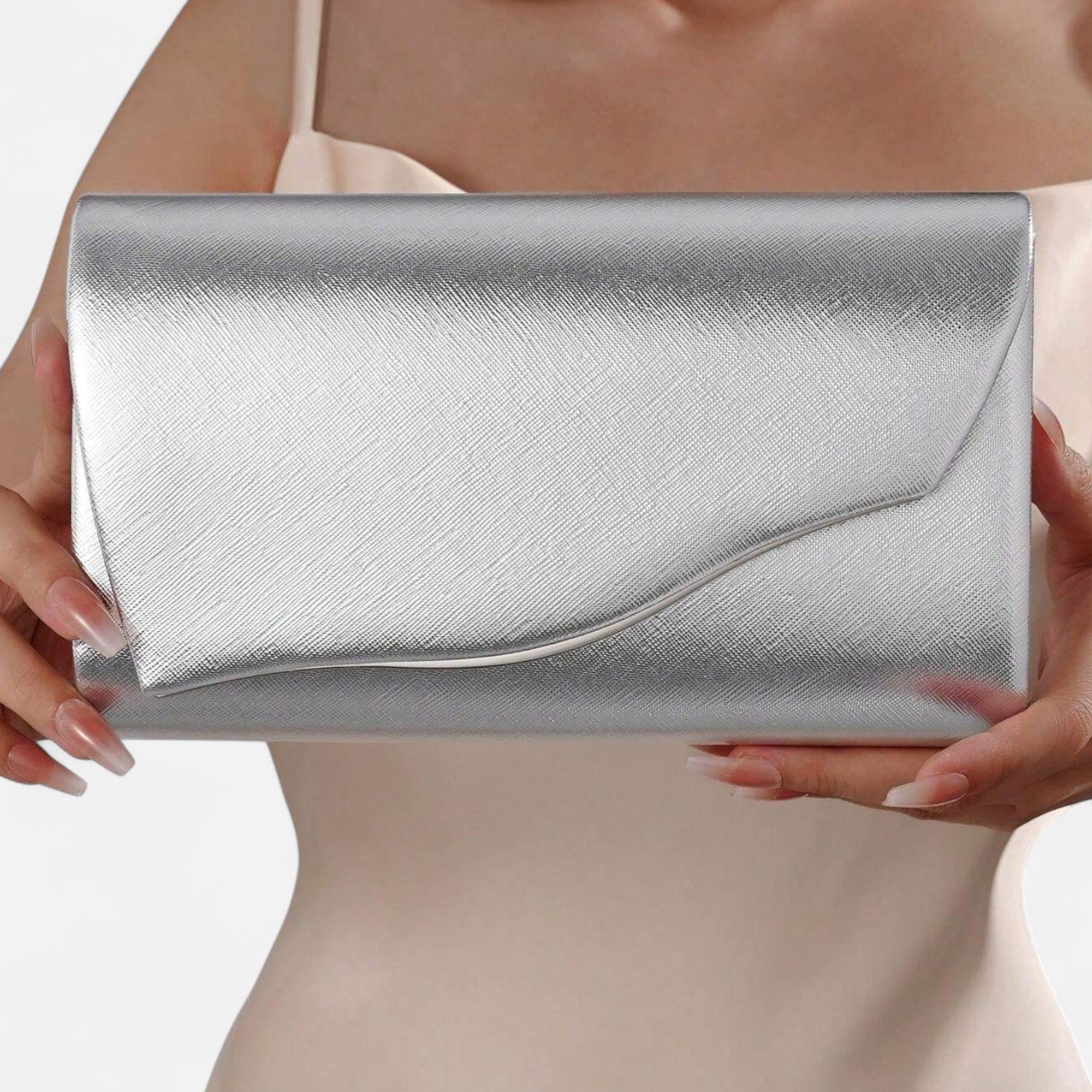DESINES | Minimalist Evening Clutch – Effortless Elegance