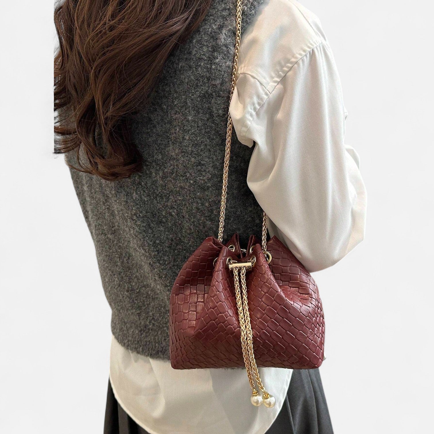 DESINES | Vintage Cylindrical Bag for Women - Retro Charm
