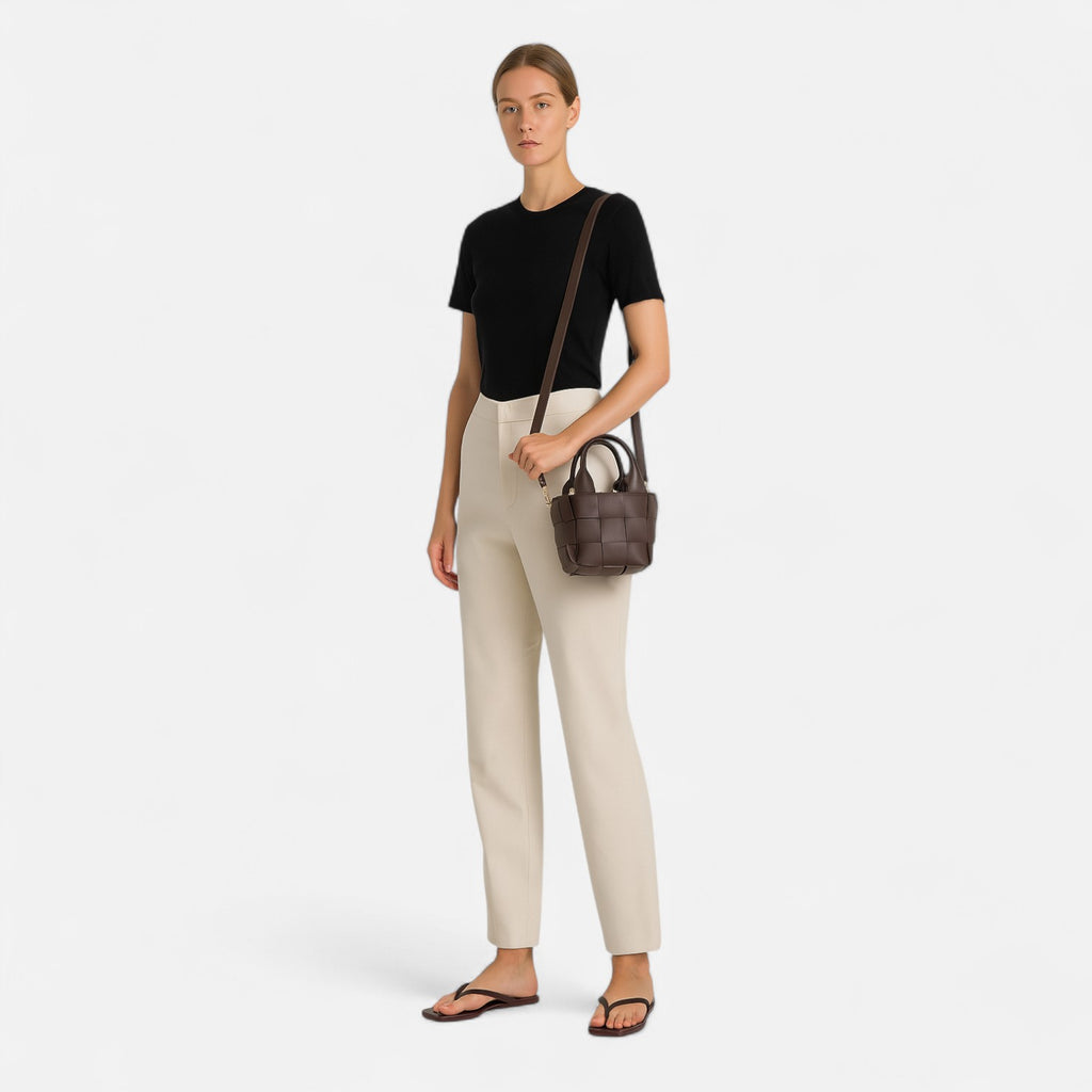 DESINES | Small Checkered Bucket Bag - Casual Elegance